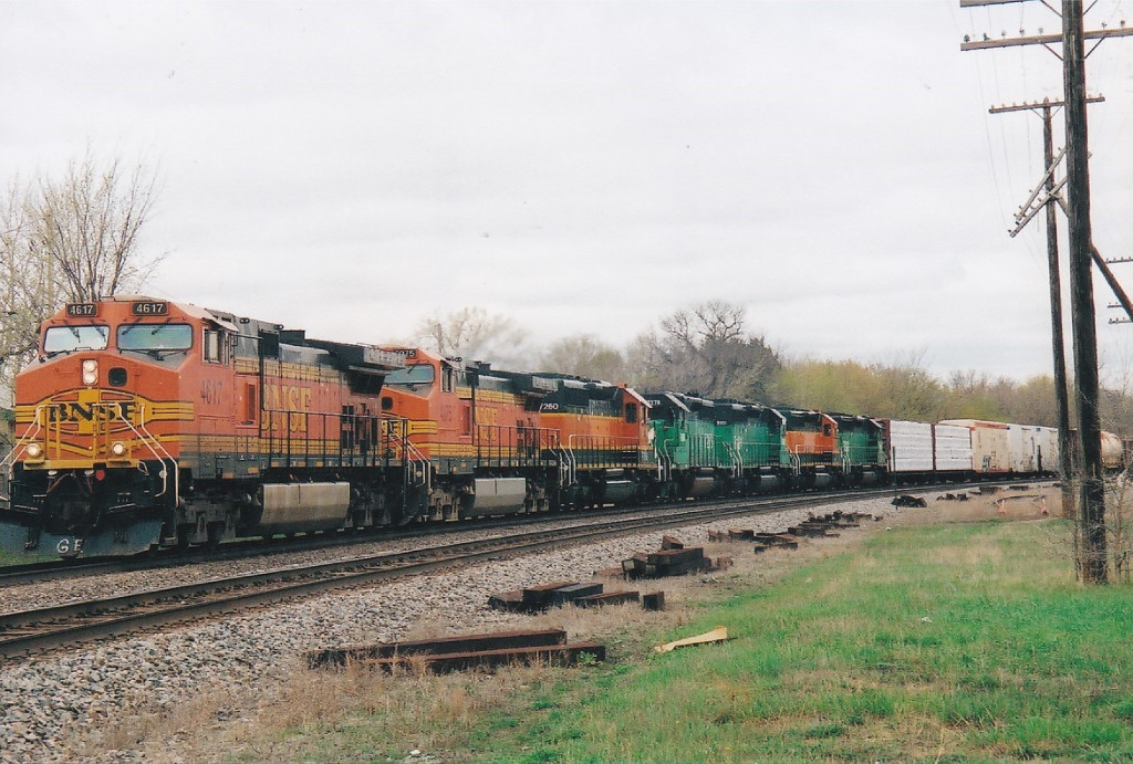 BNSF 4617 East